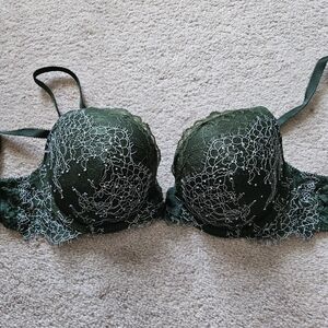 Victoria's Secret Green Lace Bra